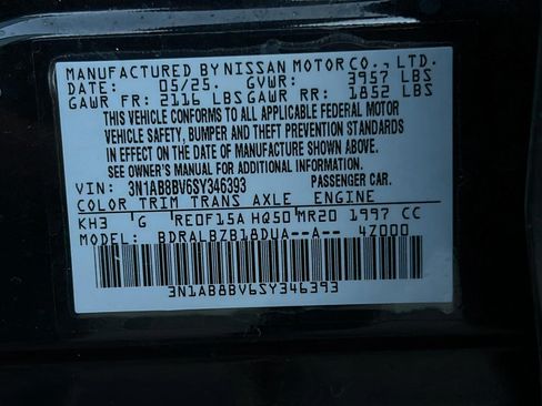 Used 2025 Nissan Sentra S FWD image 16
