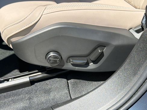New 2026 Volvo XC60 B5 Core w/ Climate Package AWD/4WD image 14
