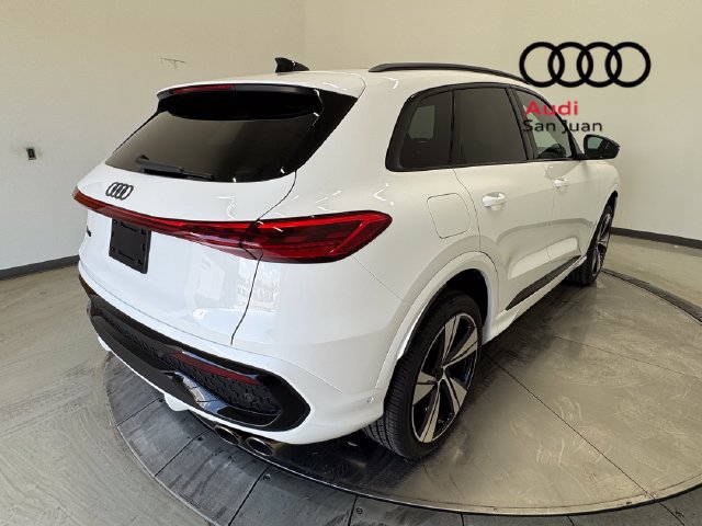 New 2026 Audi SQ5 Premium Plus AWD/4WD image 38
