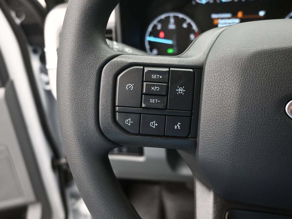 New 2025 Ford F350 XL AWD/4WD image 29