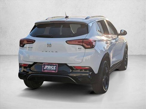 Used 2024 Buick Encore GX Sport Touring image 5