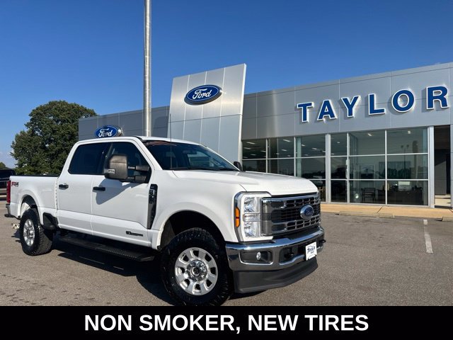 Used 2024 Ford F250 XLT w/ FX4 Off-Road Package AWD/4WD image 1
