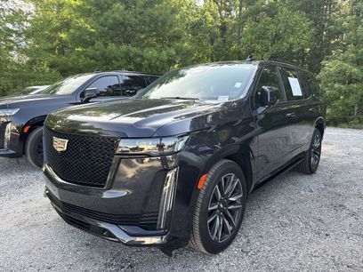 Used 2024 Cadillac Escalade Sport Platinum w/ Heavy-Duty Trailer Package