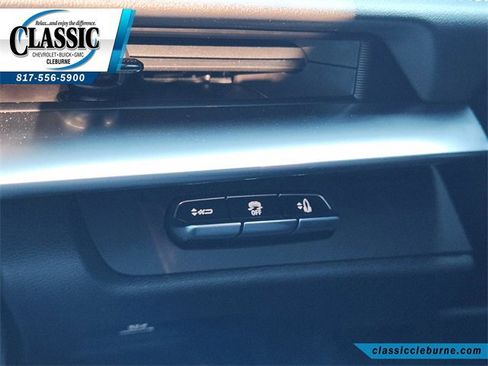 Used 2026 Chevrolet Corvette Stingray Preferred Cpe w/ Chrome Exterior Badge Package image 23