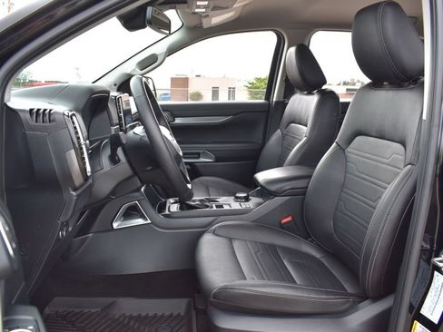 Certified 2025 Ford Ranger Lariat AWD/4WD image 28