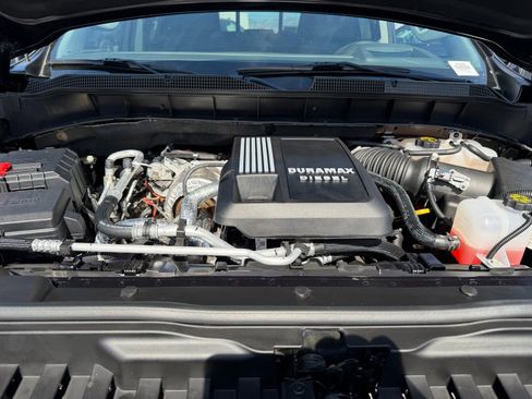 Used 2024 Chevrolet Silverado 1500 LTZ w/ Technology Package image 27