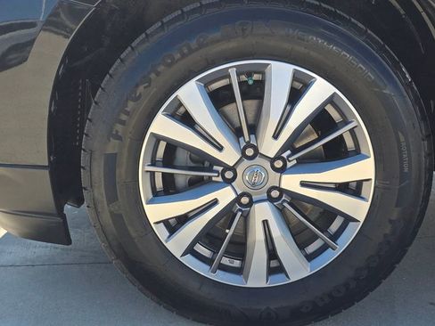 Used 2020 Nissan Pathfinder SL AWD/4WD image 10