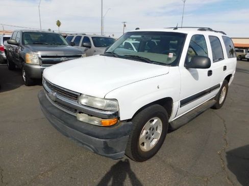 Used 2004 Chevrolet Tahoe LS w/ Safe And Secure Package image 3