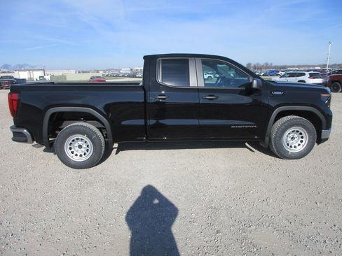 New 2026 GMC Sierra 1500 Pro w/ Pro Value Package image 3