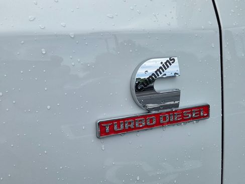 Certified 2024 RAM 3500 Tradesman w/ Chrome Appearance Group AWD/4WD image 13