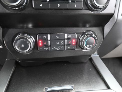 Used 2022 Ford F250 XLT w/ XLT Premium Package image 17