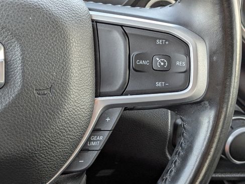 Used 2022 RAM 1500 Big Horn RWD image 28