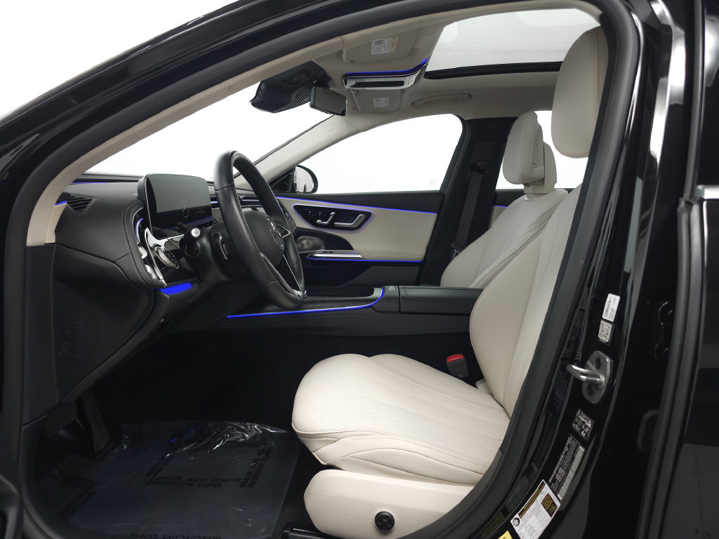 Used 2025 Mercedes-Benz E 450 4MATIC All-Terrain Wagon w/ Driver Assistance Package image 8