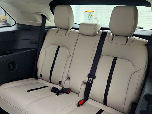 Used 2025 MAZDA CX-90 Plug-In Hybrid w/ Preferred image 19