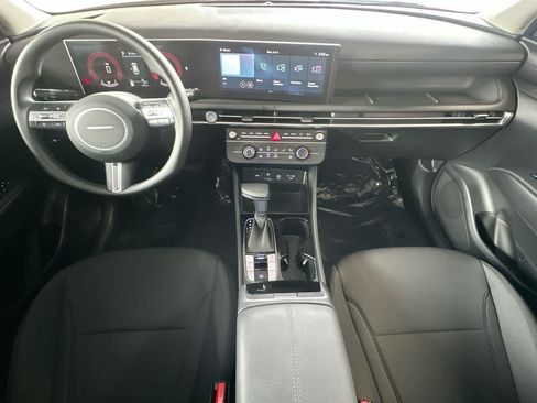 Used 2026 Hyundai Tucson SE FWD image 24