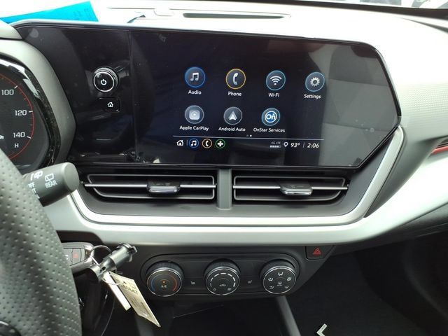 New 2026 Chevrolet Trax RS w/ Sunroof Package FWD image 11