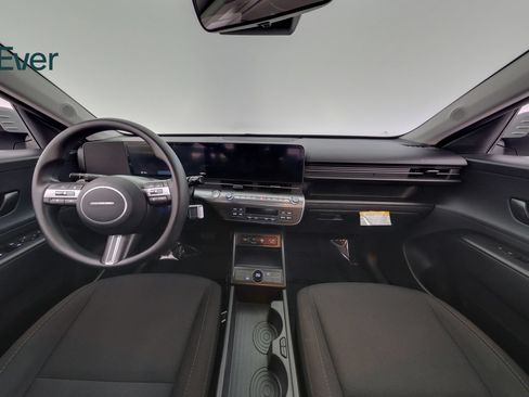 Used 2024 Hyundai Kona SE FWD image 26