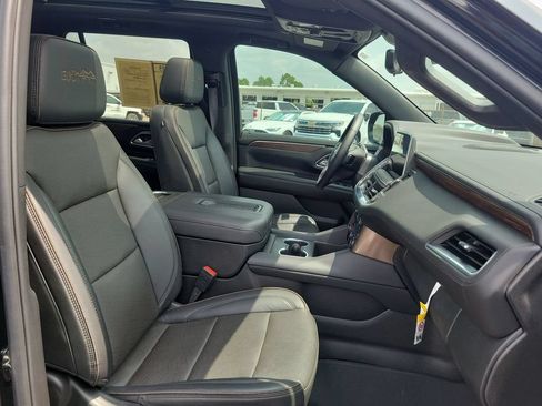 Certified 2024 Chevrolet Tahoe High Country RWD image 35