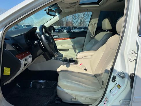 Used 2012 Subaru Legacy 3.6R Limited image 21