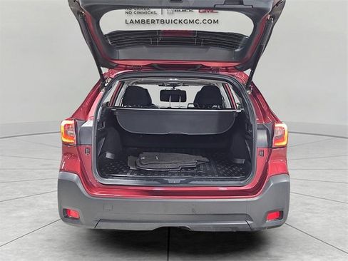 Used 2023 Subaru Outback Premium image 28