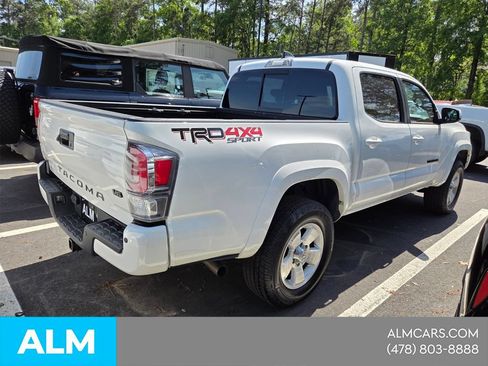 Used 2021 Toyota Tacoma TRD Sport w/ TRD Premium Sport Package AWD/4WD image 10
