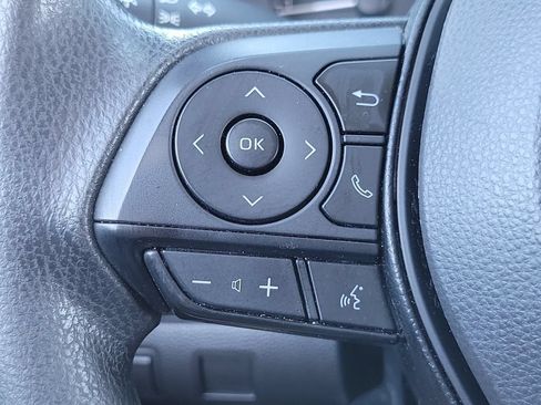 Used 2024 Toyota Corolla LE FWD image 24