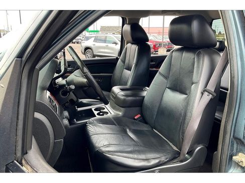 Used 2010 Chevrolet Silverado 2500 LTZ image 25