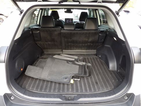 Used 2022 Toyota RAV4 Limited image 26