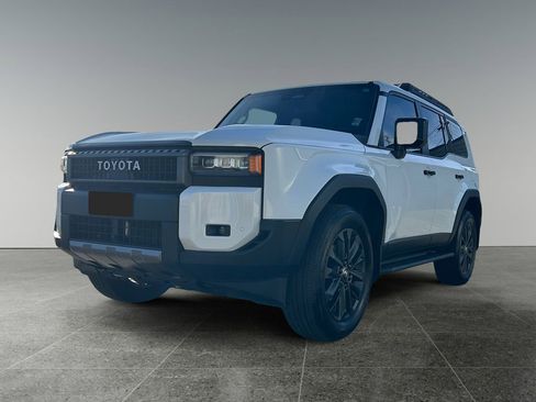 Used 2025 Toyota Land Cruiser w/ Premium Package image 3