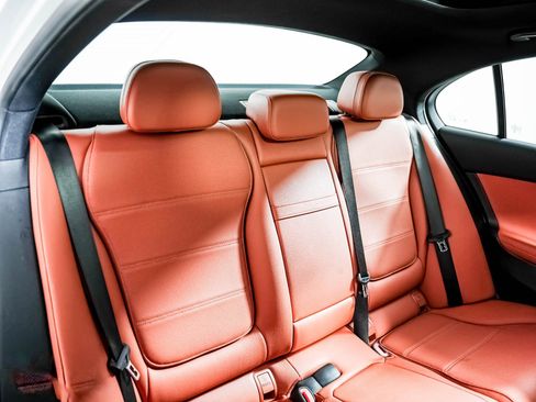 Certified 2025 Mercedes-Benz C 300 Sedan image 10