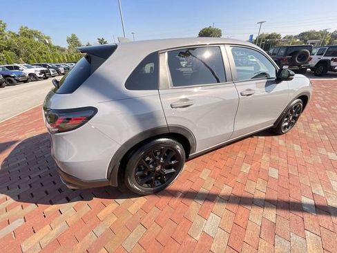 Certified 2024 Honda HR-V Sport image 36