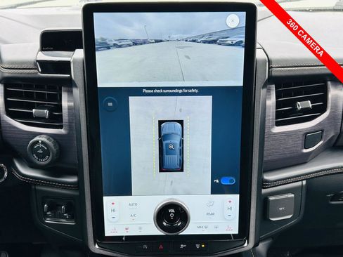 Used 2022 Ford Expedition Max Platinum image 14