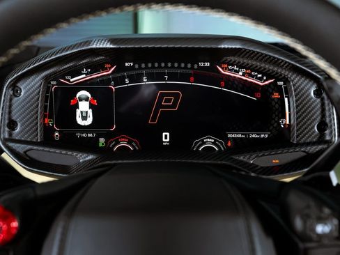 Used 2024 Lamborghini Revuelto AWD/4WD image 39
