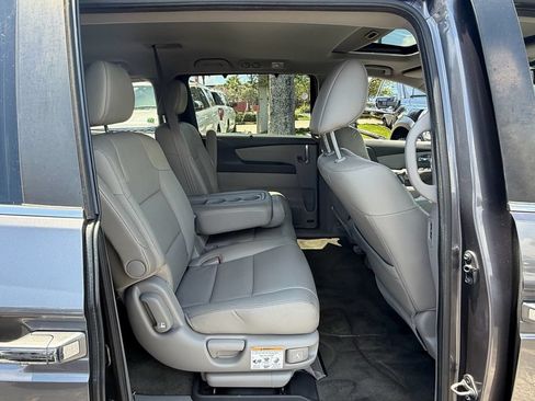 Used 2015 Honda Odyssey EX-L image 18