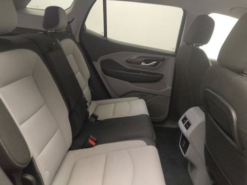 Used 2022 GMC Terrain SLE w/ Driver Convenience Package FWD image 19
