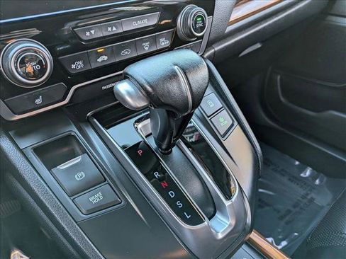 Used 2020 Honda CR-V Touring image 15