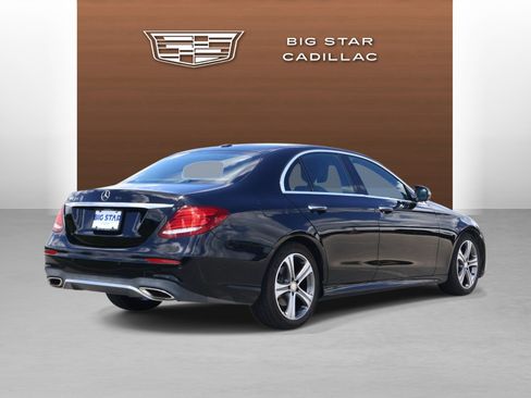 Used 2017 Mercedes-Benz E 300 image 5