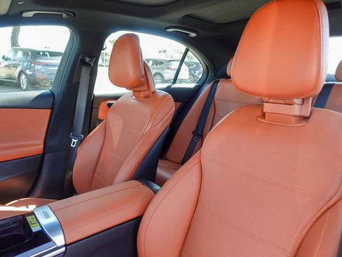 Used 2025 Mercedes-Benz C 300 4MATIC Sedan image 22