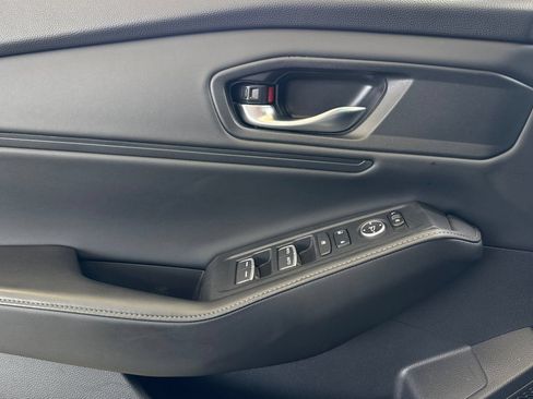 Used 2023 Honda Accord Sport image 11