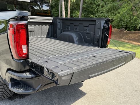 New 2026 GMC Sierra 1500 AT4X AWD/4WD image 13
