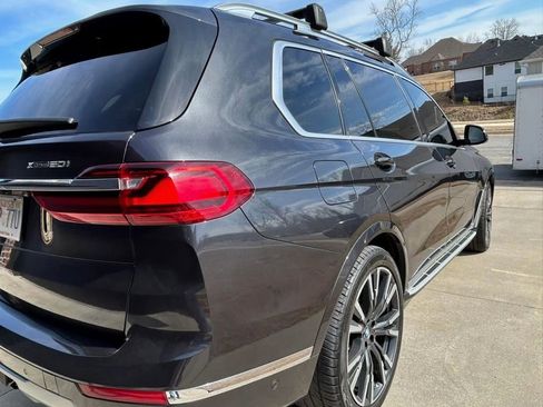 Used 2019 BMW X7 xDrive50i w/ Premium Package AWD/4WD image 2
