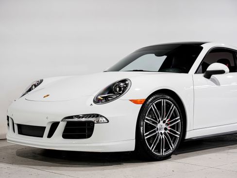 Used 2016 Porsche 911 Carrera 4S image 33