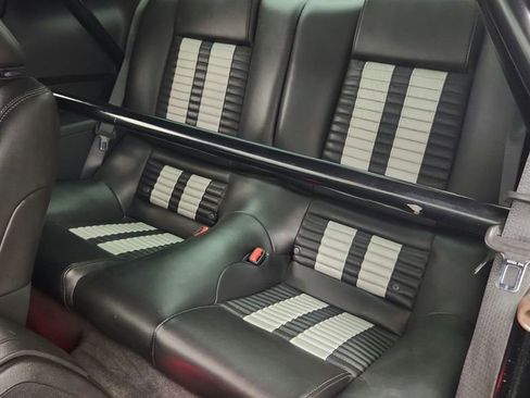 Used 2010 Ford Mustang Shelby GT500 RWD image 58