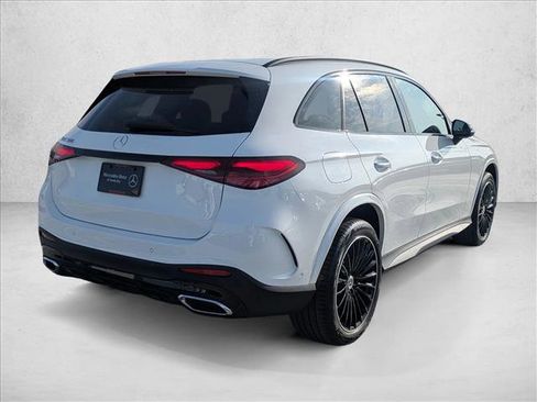 New 2026 Mercedes-Benz GLC 300 image 2