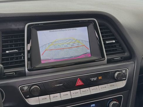 Used 2019 Hyundai Sonata Sport image 16