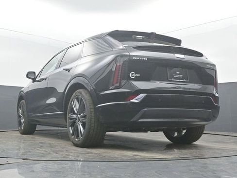 New 2026 Cadillac Optiq Sport 2 w/ LPO, Floor Liner Package image 49