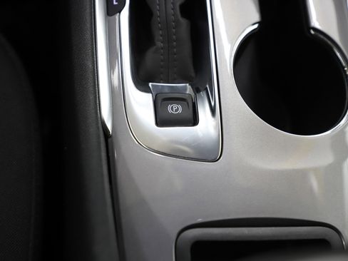 Used 2024 Chevrolet Malibu LT w/ Sport Edition image 23