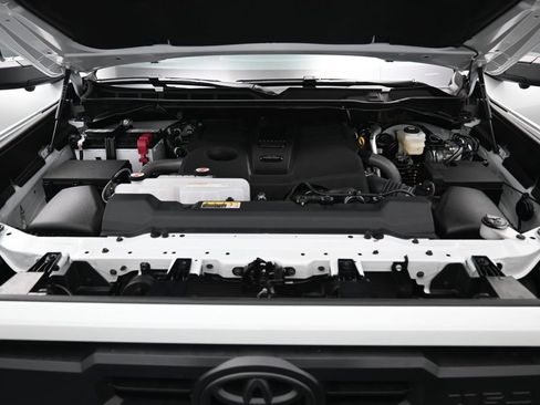 Certified 2026 Toyota Tundra Limited w/ TRD Off-Road Package AWD/4WD image 36