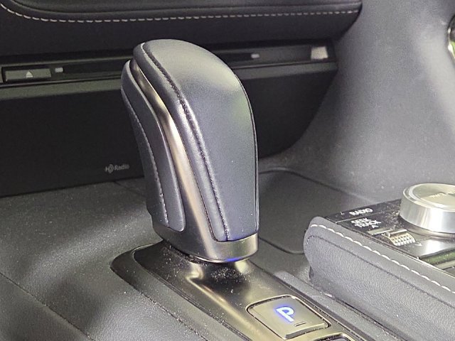 Used 2018 Lexus LC 500 Coupe w/ Touring Package RWD image 21