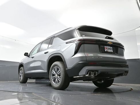 New 2026 Chevrolet Traverse LT w/ Driver Confidence Package image 42